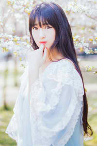 杨伊墨